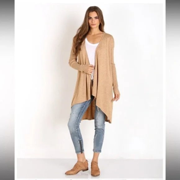 MINKPINK Sweaters - NWT MinkPink Unexpected Cardigan XS Tan Color Sweater Coat Jacket $89 Retail